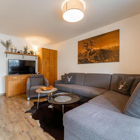 Tauern Mitterwirt 201 アパート