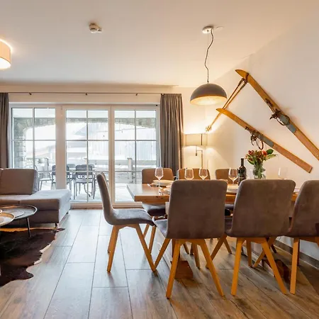 Tauern Mitterwirt 201 アパート ピーゼンドルフ